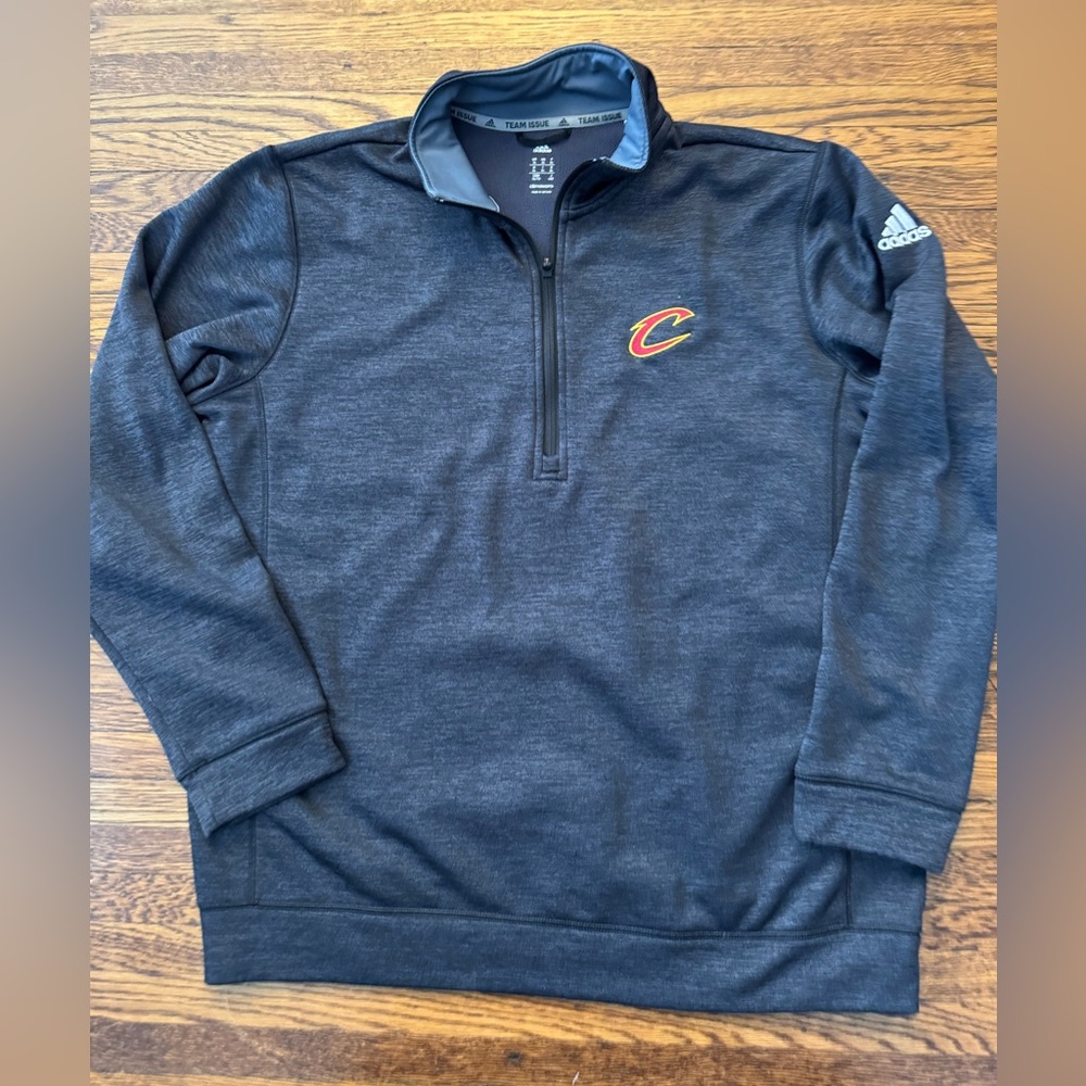 #520 CLEVELAND CAVALIERS Adidas Black Quarter-Zip Pullover. MOST COMFORTABLE